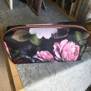 Brand new adorable cosmetic bag